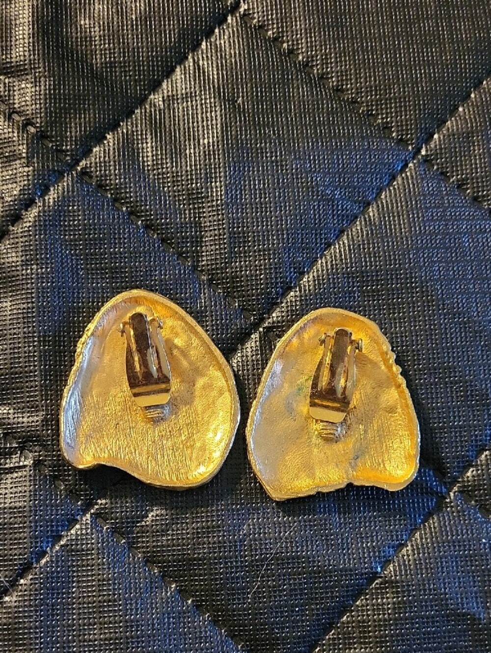 Gold Shell-Shaped Clip Earrings - Picture 2 of 3